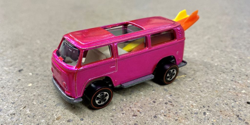 Pink, Rear-Loading Beach Bomb 1969