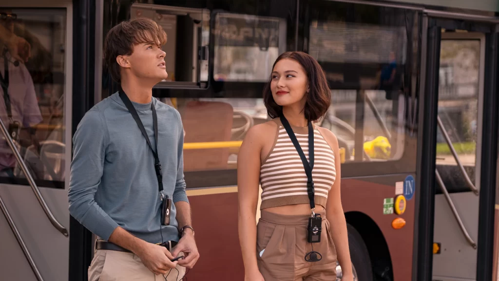 Кем работает девушка Кристофера Брайни?