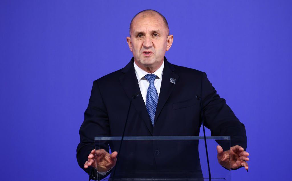 Какая зарплата у президента Ирландии Майкла Д. Хиггинса?