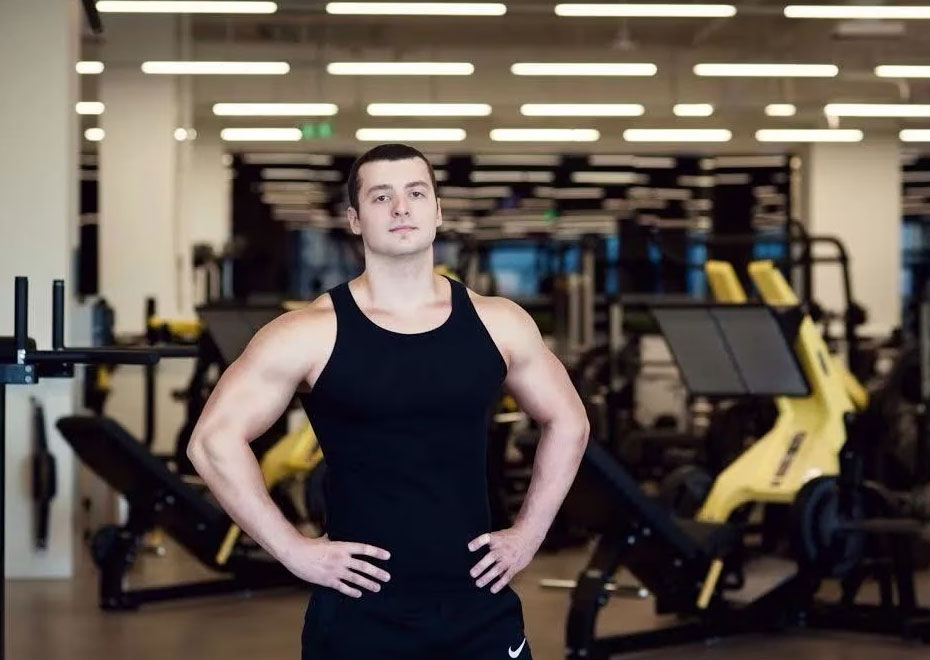 15 лучших фитнес-тренеров России в 2024 году