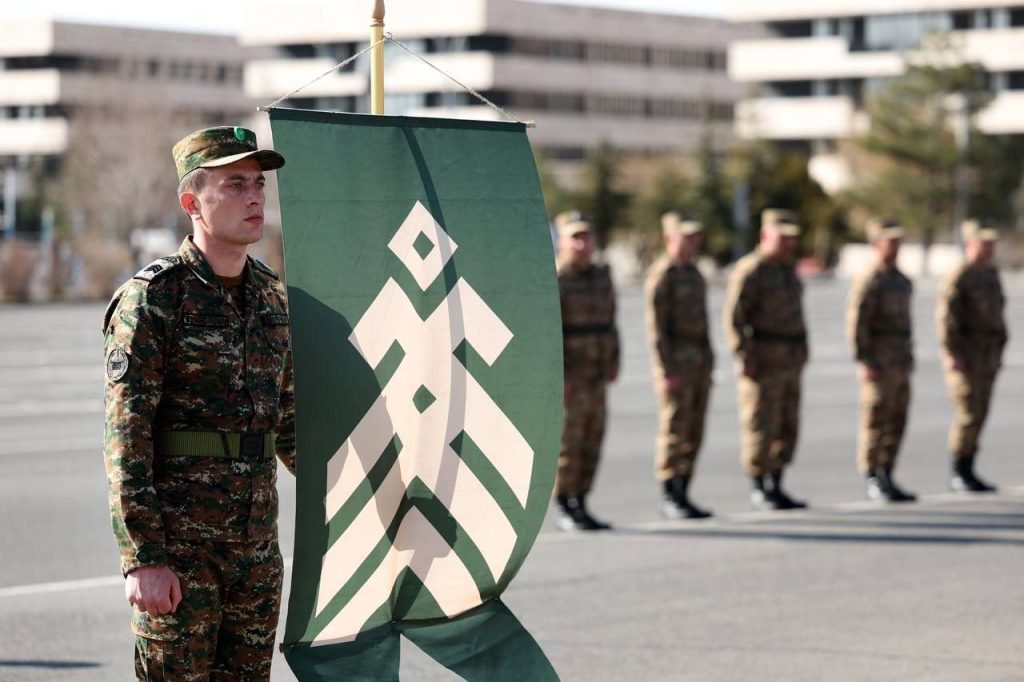 Все о службе по контракту в Армении: зарплата и льготы