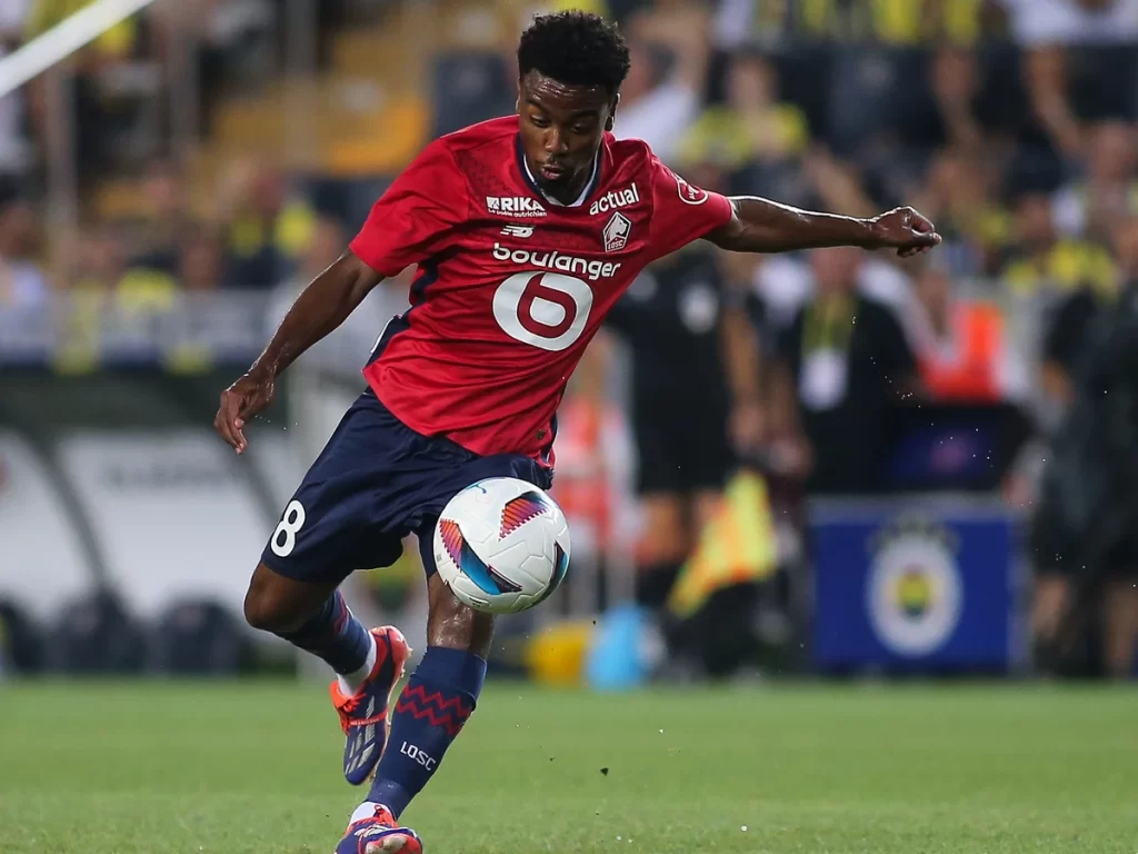 20 футболистов, которые станут свободными агентами в 2025 году