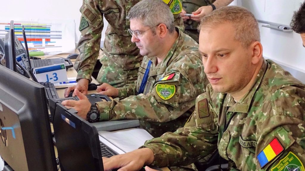 Какая зарплата у военных НАТО в Румынии?