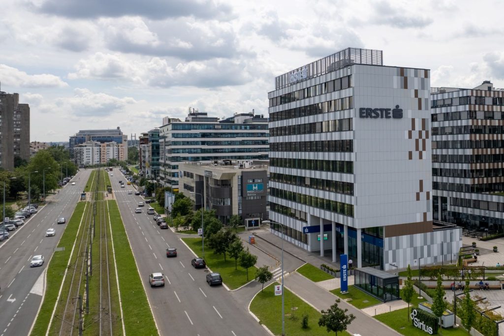 Какие банки в Сербии самые лучшие?