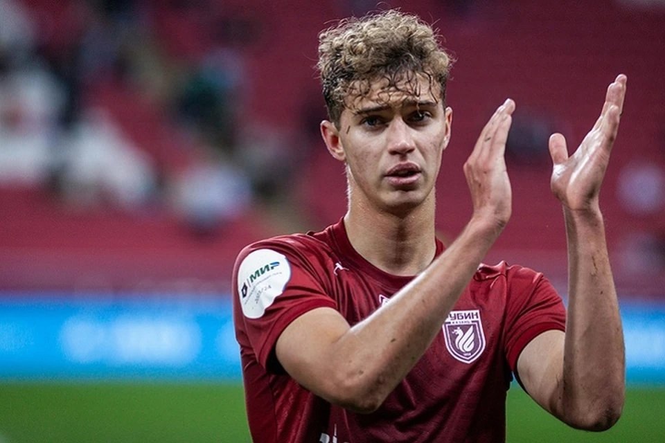 10 самых перспективных молодых футболистов РПЛ в 2025 году