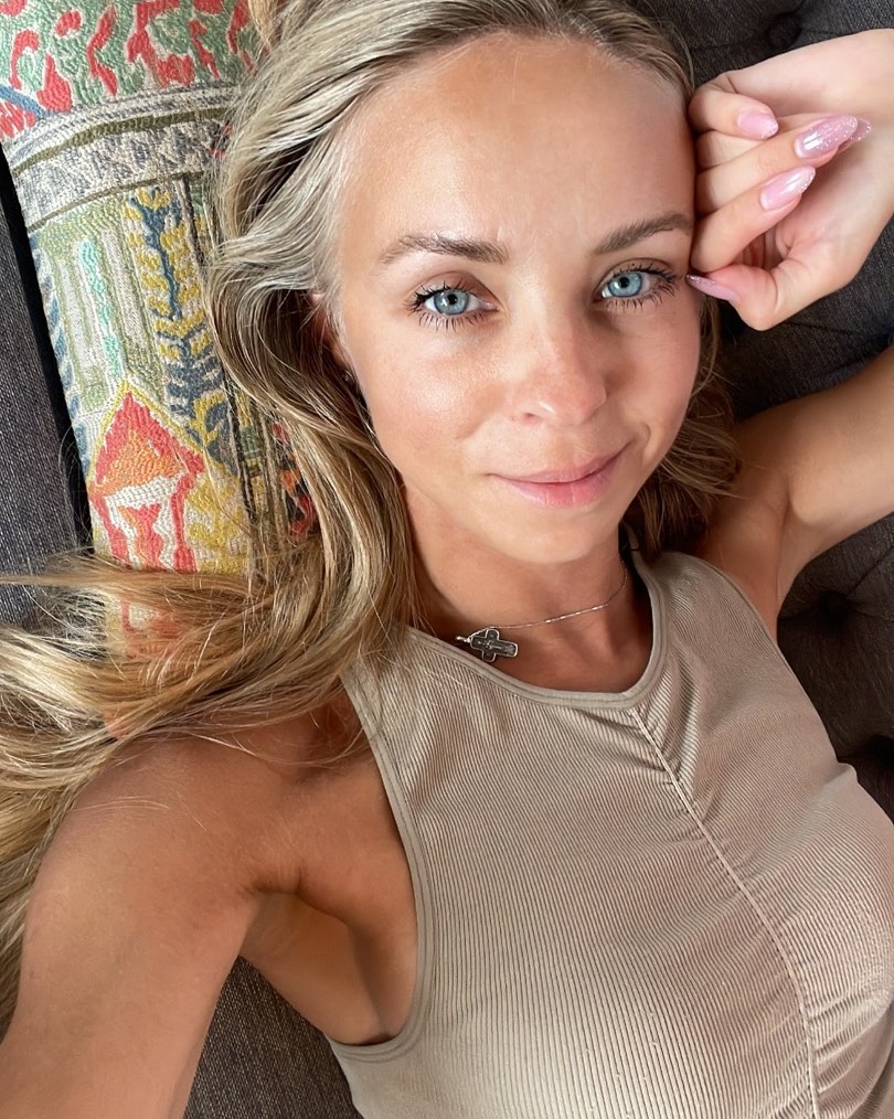 16 самых красивых девушек Краснодара в 2025 году