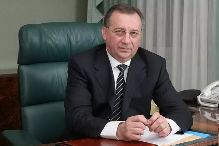 Какая зарплата у Николая Токарева в день в 2025 году