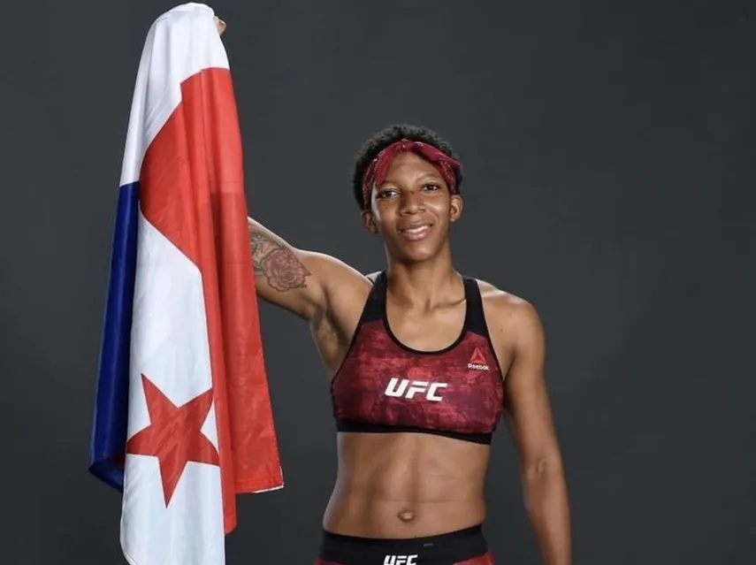20 красивых девушек-бойцов UFC