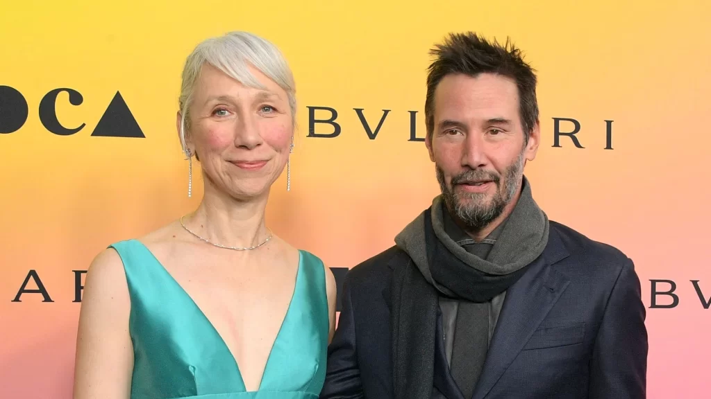 Александра Грант - художница и девушка Киану Ривза