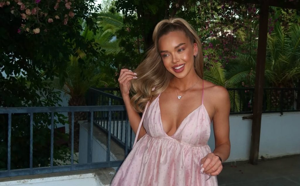 12 сексуальных девушек ведущих спортивных программ