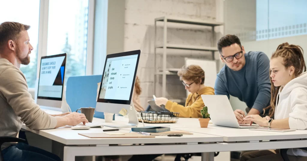 ТОП-10 профессий для айтишников в 2025 году