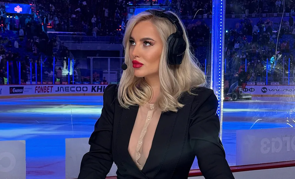 12 сексуальных девушек ведущих спортивных программ