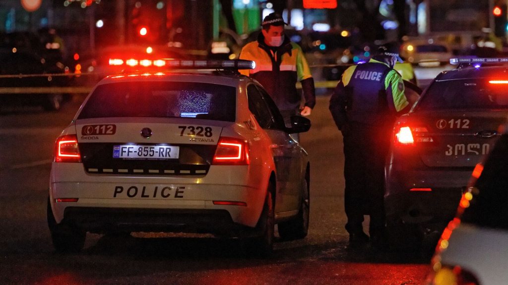 Какую зарплату получают полицейские в Грузии?