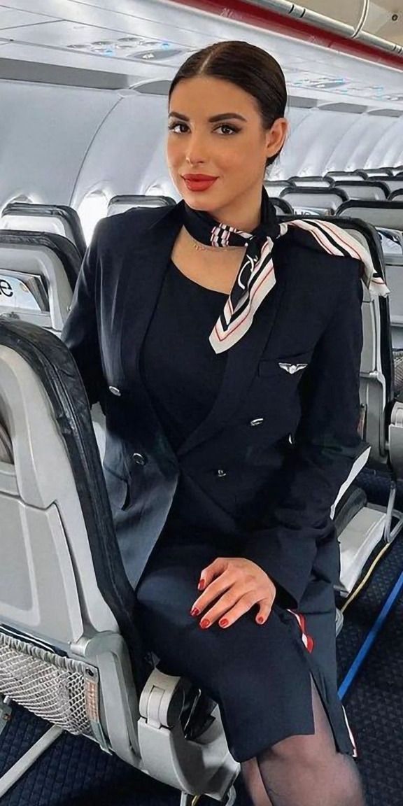 30 самых сексуальных стюардесс (ФОТО)