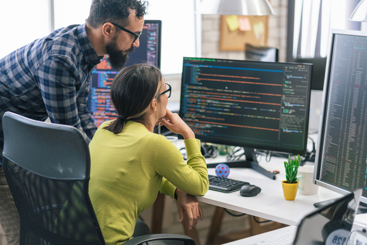 Что нужно, чтобы стать системным аналитиком в Москве: требования и зарплата в 2026 году