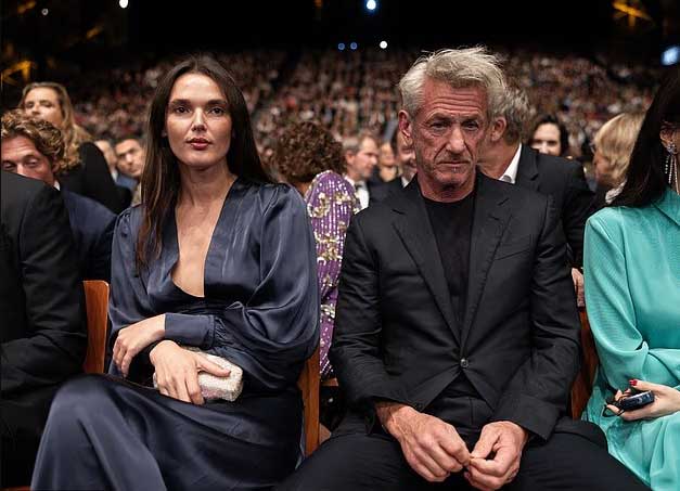 Кем работает девушка Шона Пенна - всё о Валерии Николовой