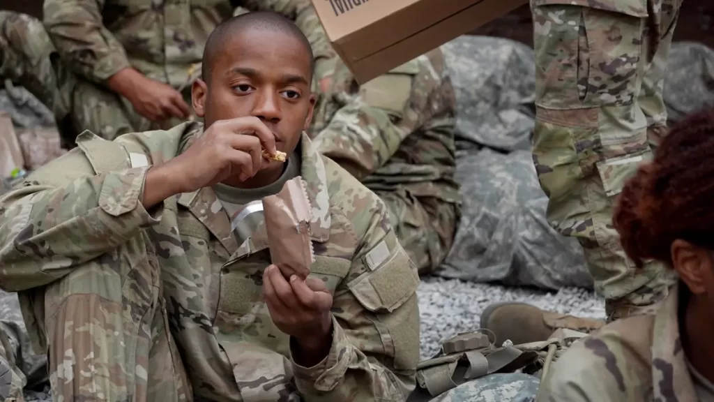 Сколько получают американские солдаты - полный обзор 2026 года