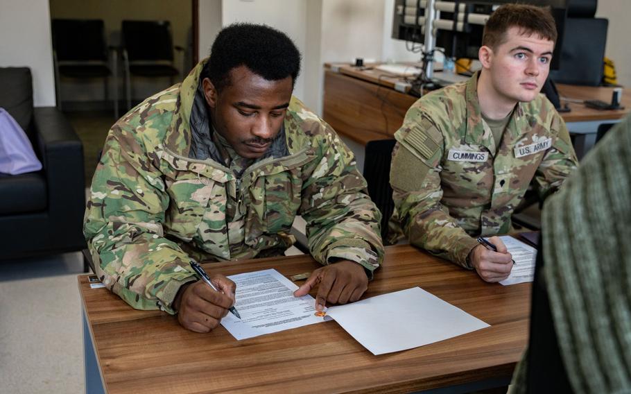 Отменят ли подоходный налог для американских военных в 2026 году?