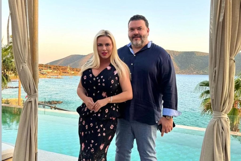 Денис Шреер — тайный жених Анны Семенович: кто он и чем известен