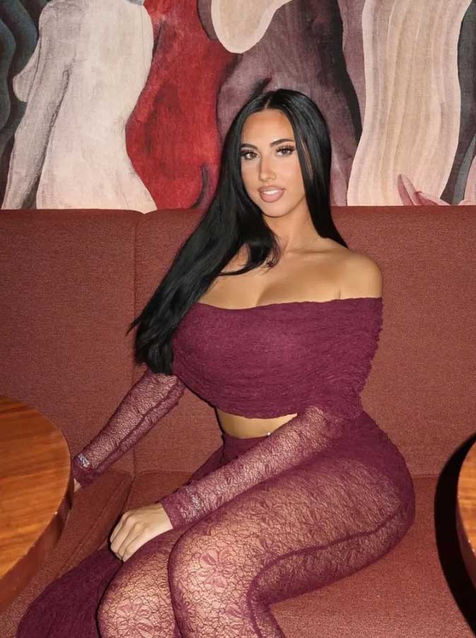 Шэрон Алмейда: студентка и девушка футболиста сборной Нигерии