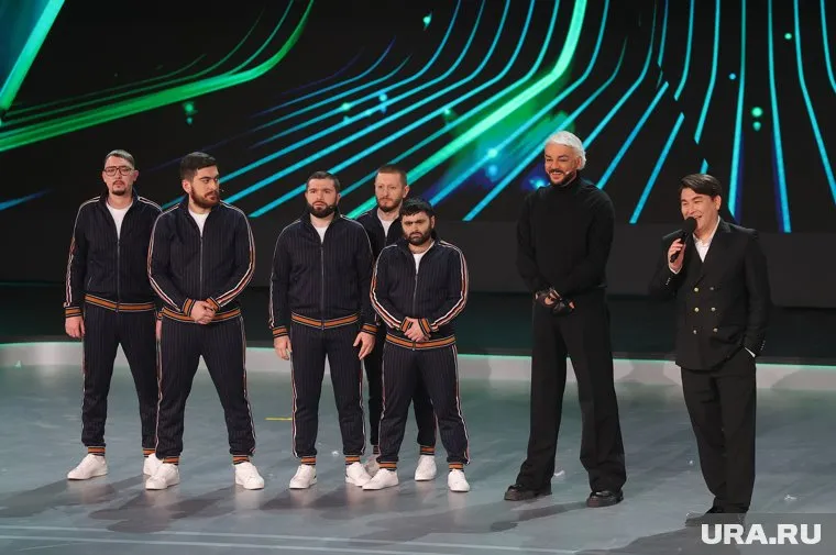 Сколько денег у Азамата Мусагалиева в 2026 году: состояние и доходы артиста