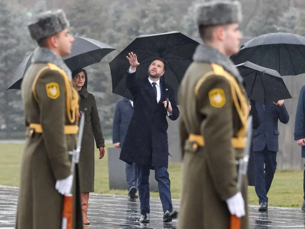 10 фото Уши Вэнс 2026: вторая леди США на Олимпиаде в Милане