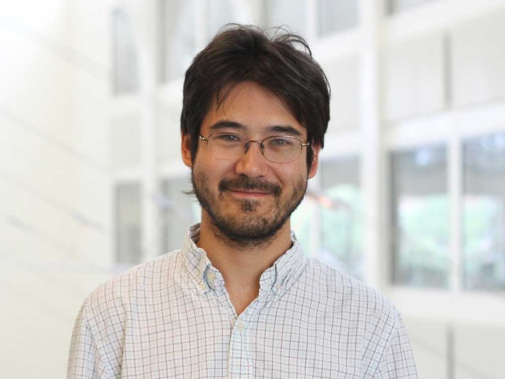 Кристофер Хирата: от олимпиады по физике до NASA в 16 лет