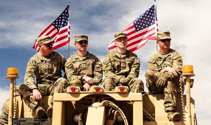 Правительство США финансирует армию: сколько платят солдатам в 2026 году