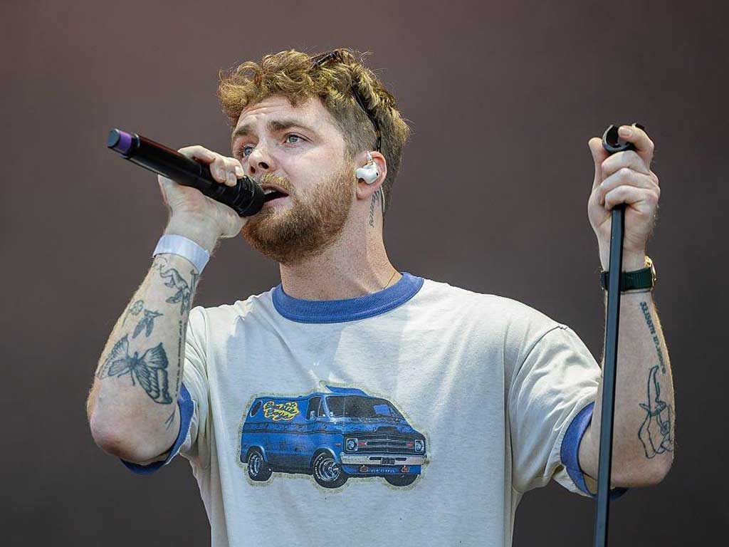 15 лучших молодых певцов 2026: Сомбр, Бенсон Бун, Алекс Уоррен