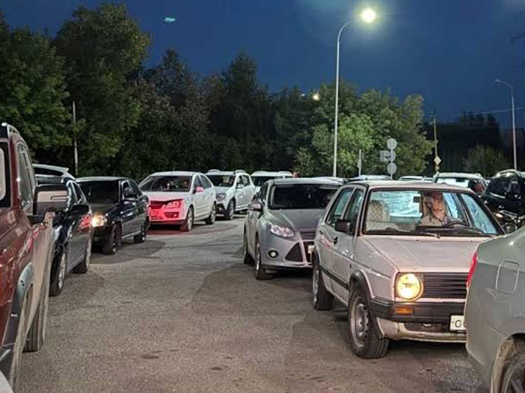Продажа бензина по номерам автомобилей — как новые правила повлияют на работников и бизнес